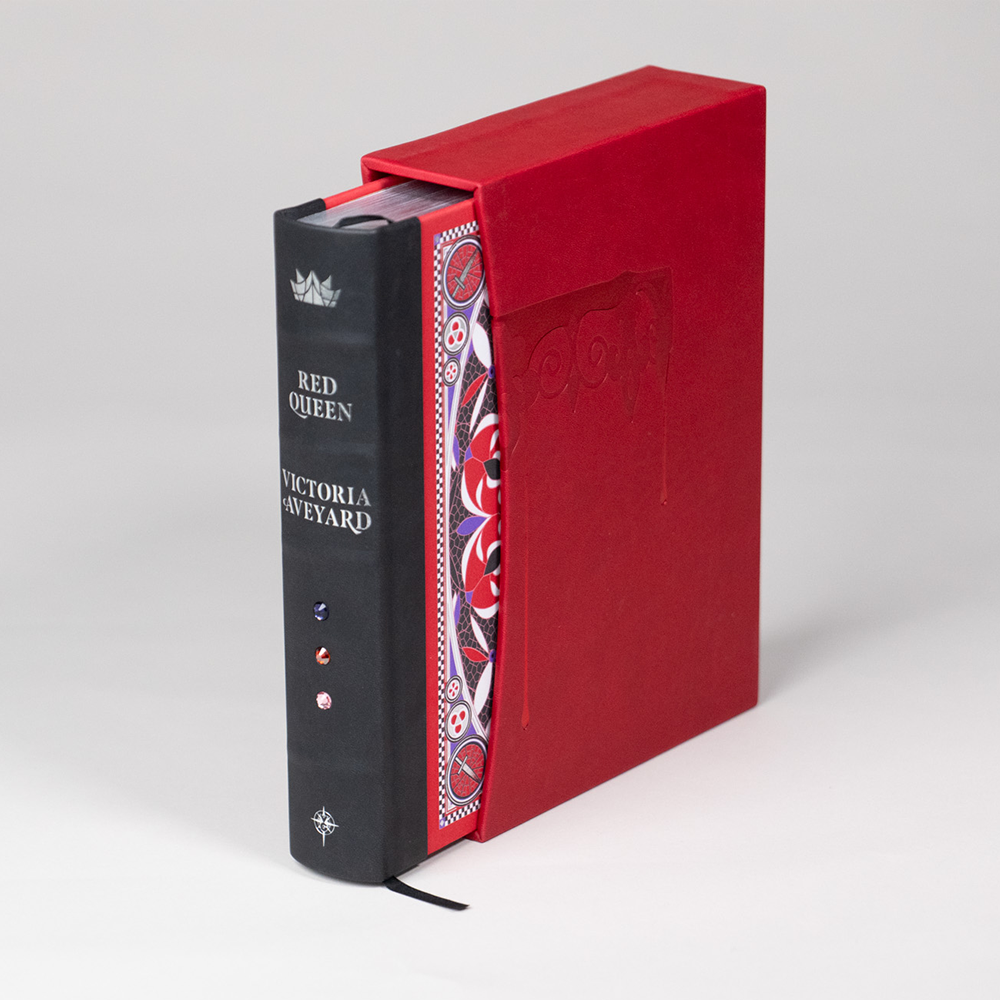 Red Queen - 10th Anniversary Deluxe Jeweled Edition